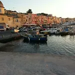 Casa Leila San Leonardo * Procida