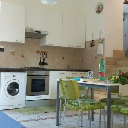 Casa Leila San Leonardo * Procida